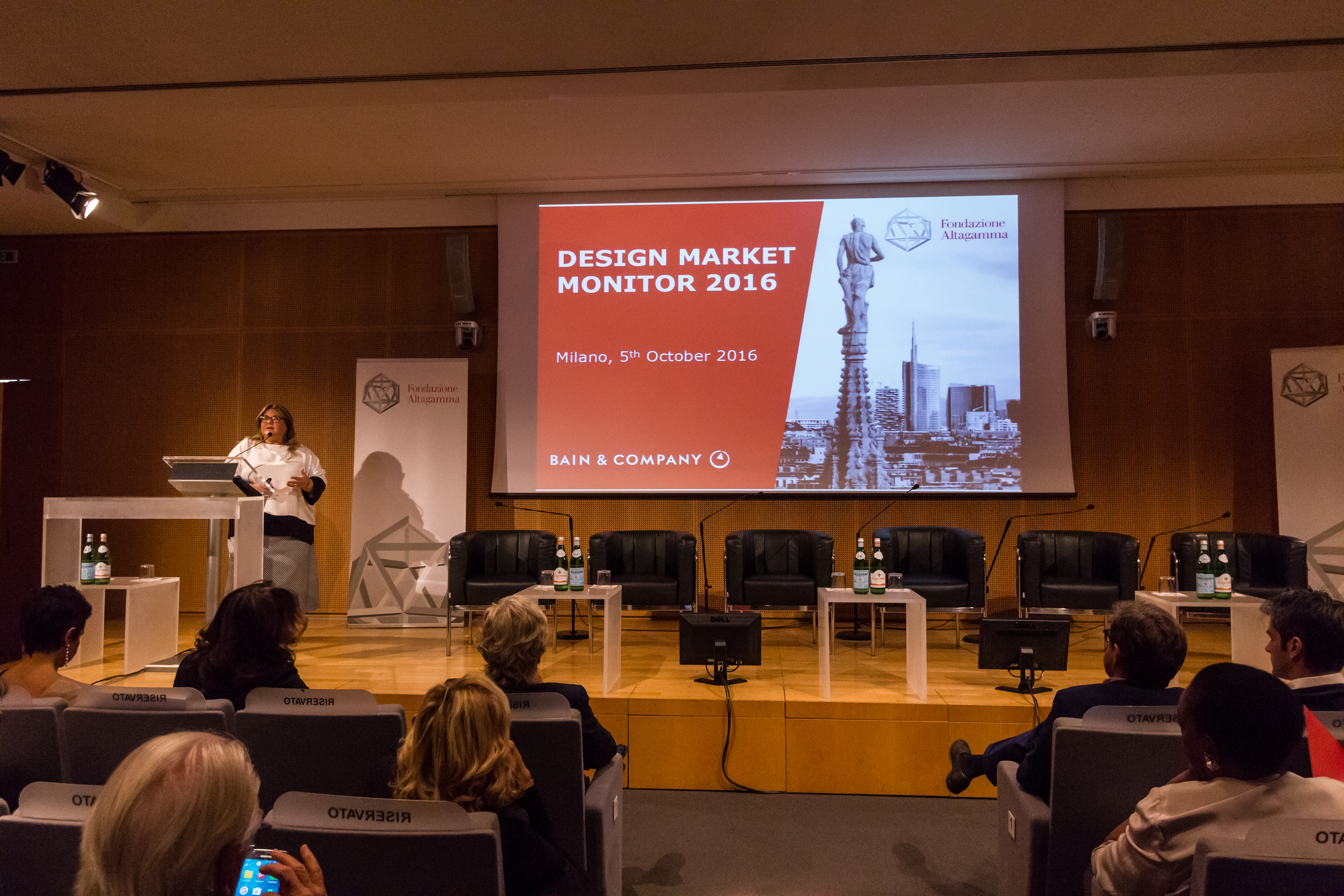 Claudia D'Arpizio presenta il Design Market Monitor